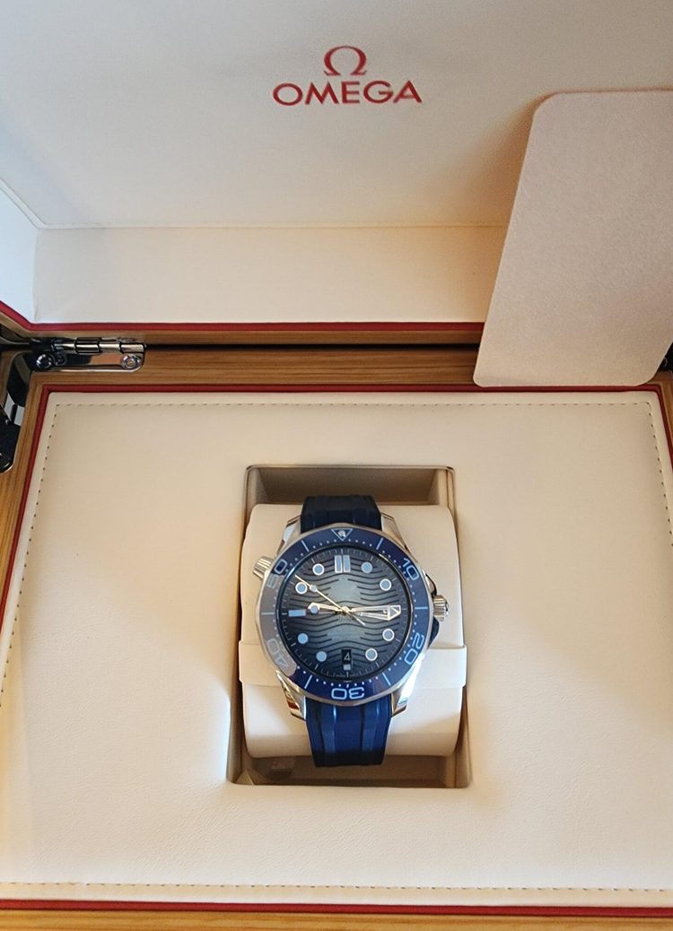 Omega Seamaster Summer Blue Diver 300M Co-Axial Master Chronometer 75-th Anniversary Men’s Watch