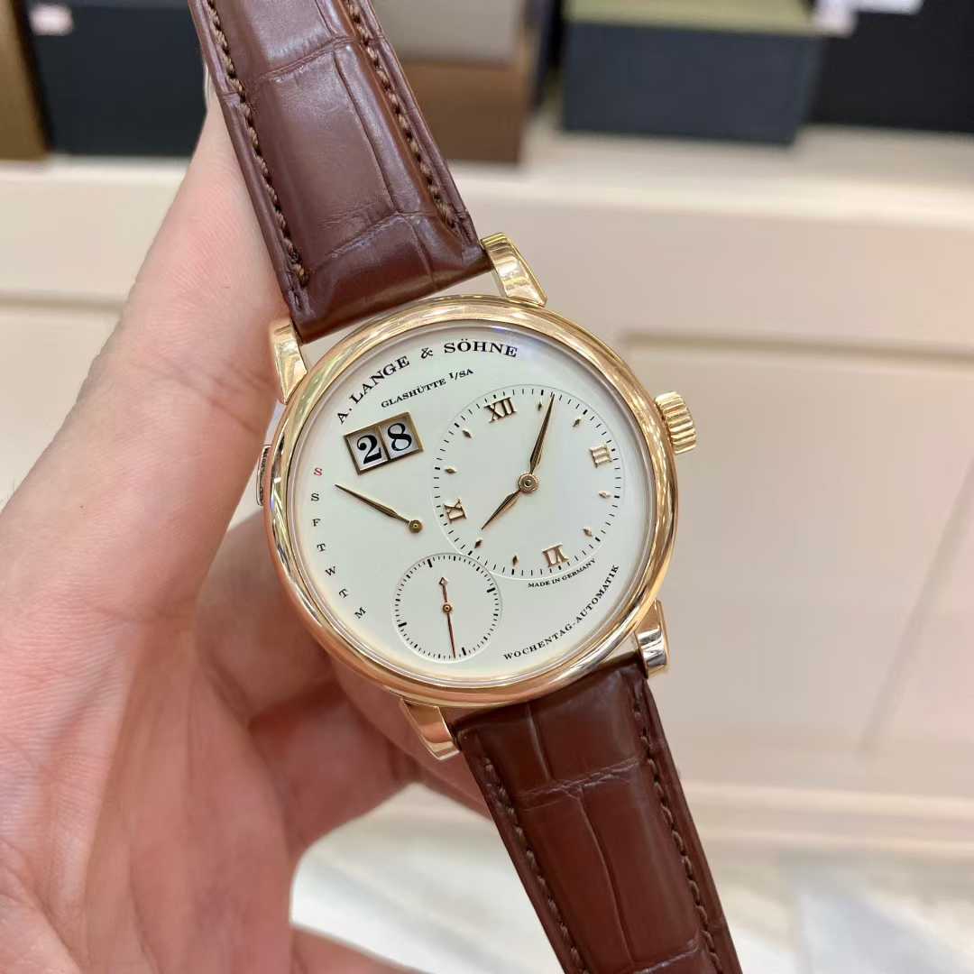 A. Lange & Söhne Lange 1 320.032 – Pre-Owned