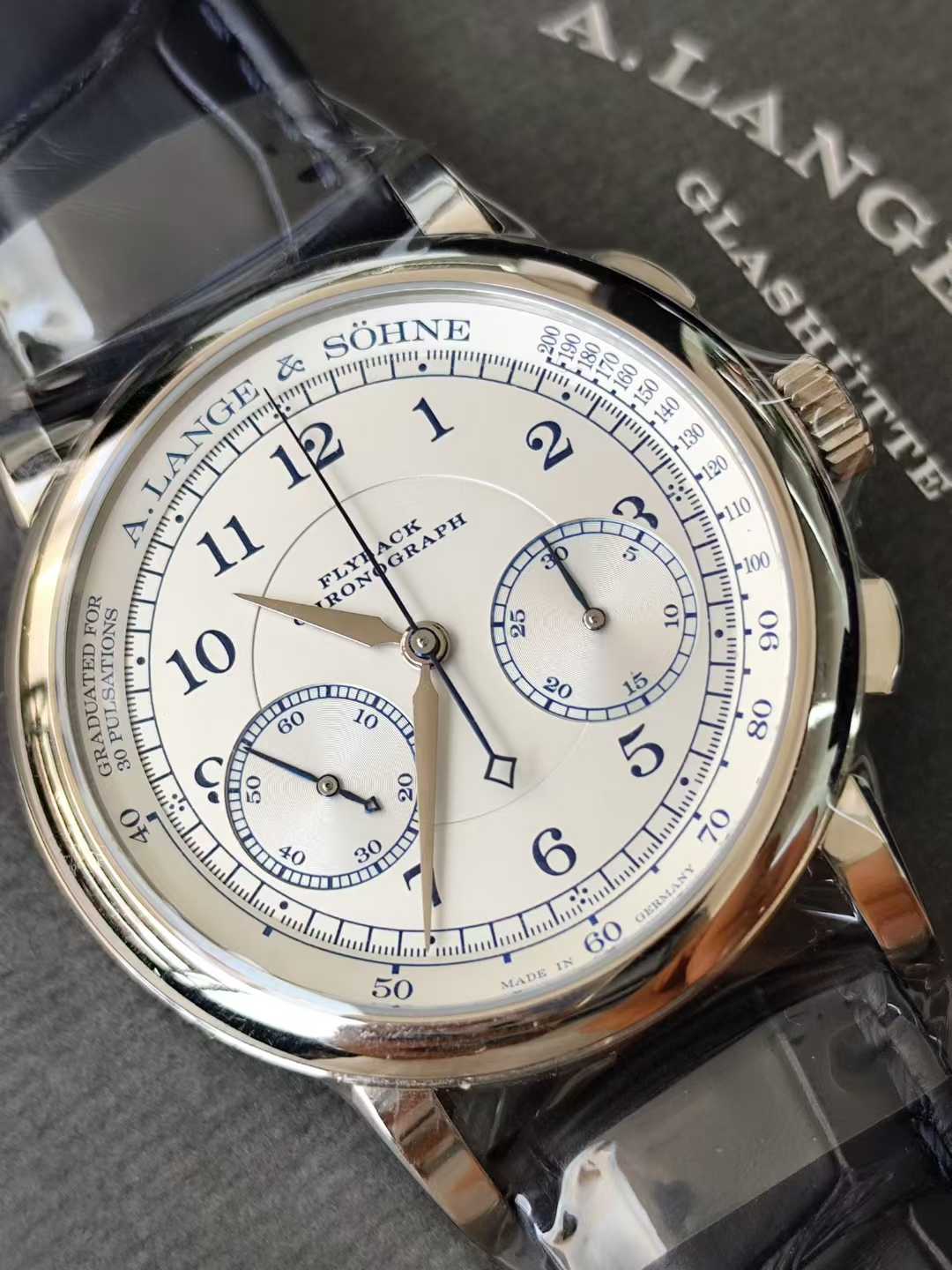 A. Lange & Söhne 1815 414.026 – Pre-Owned
