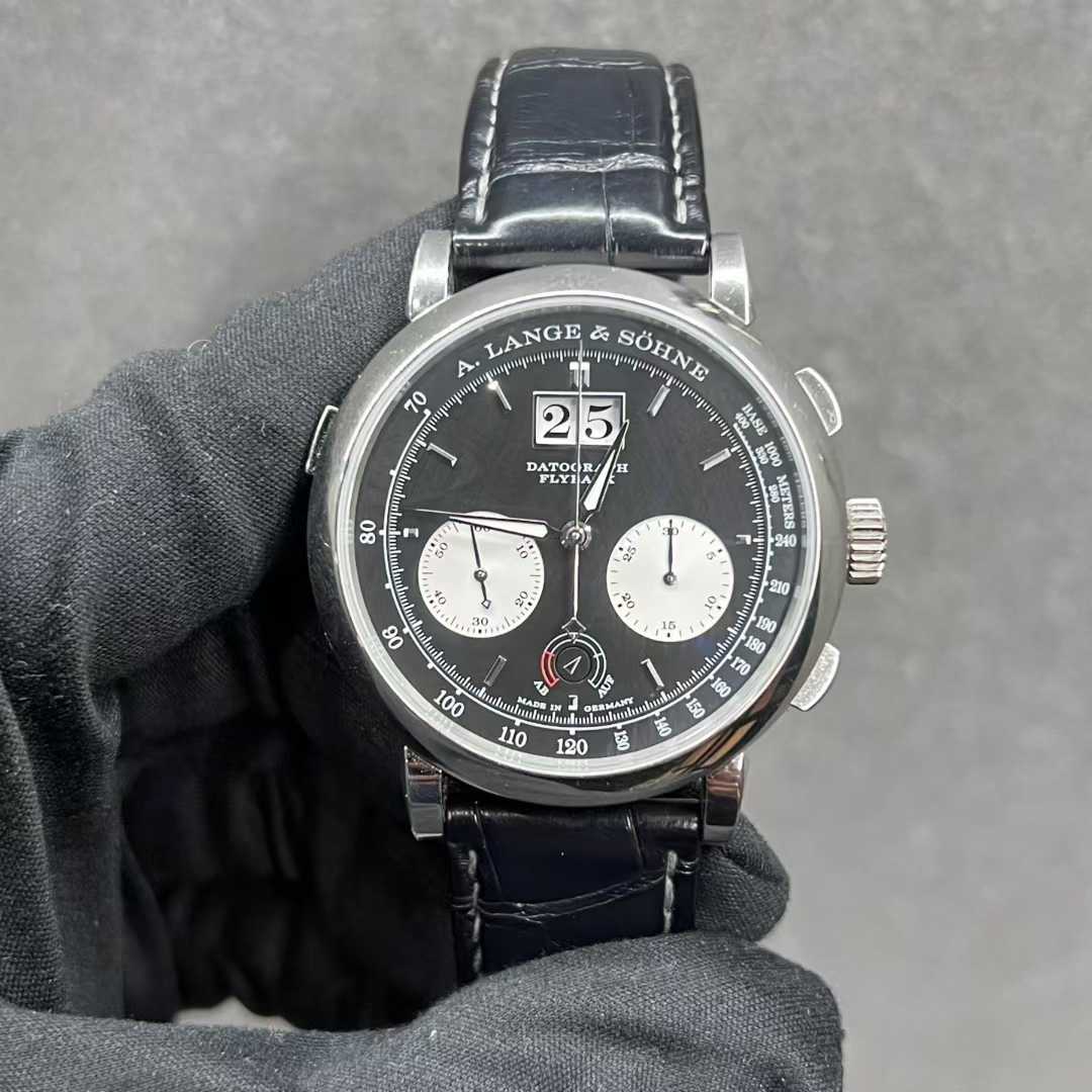 A. Lange & Söhne Saxonia 405.035 – Pre-Owned