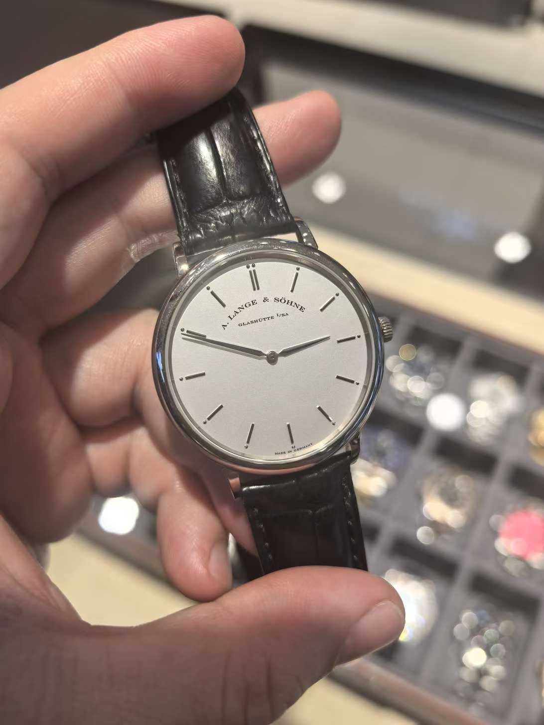 A. Lange & Söhne Saxonia 211.026 – Pre-Owned