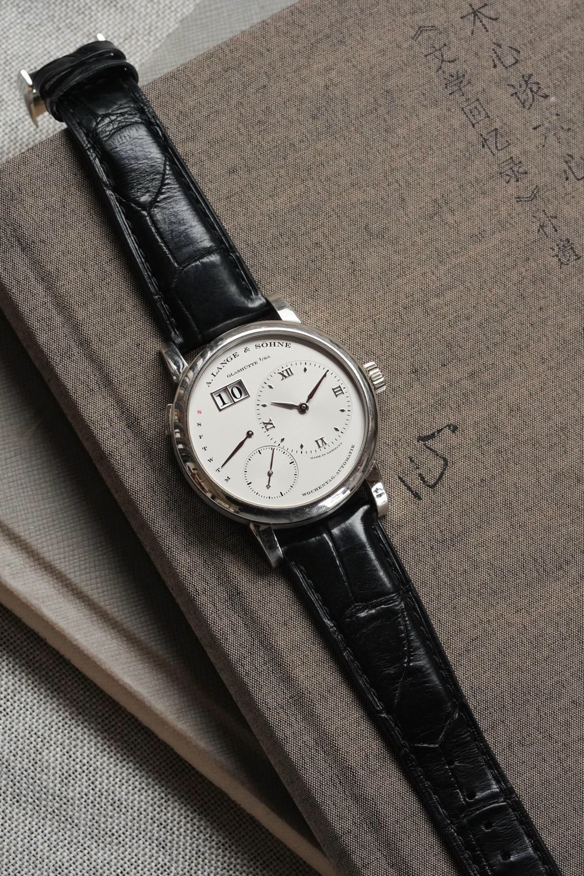 A. Lange & Söhne Lange 1 320.025 – Pre-Owned