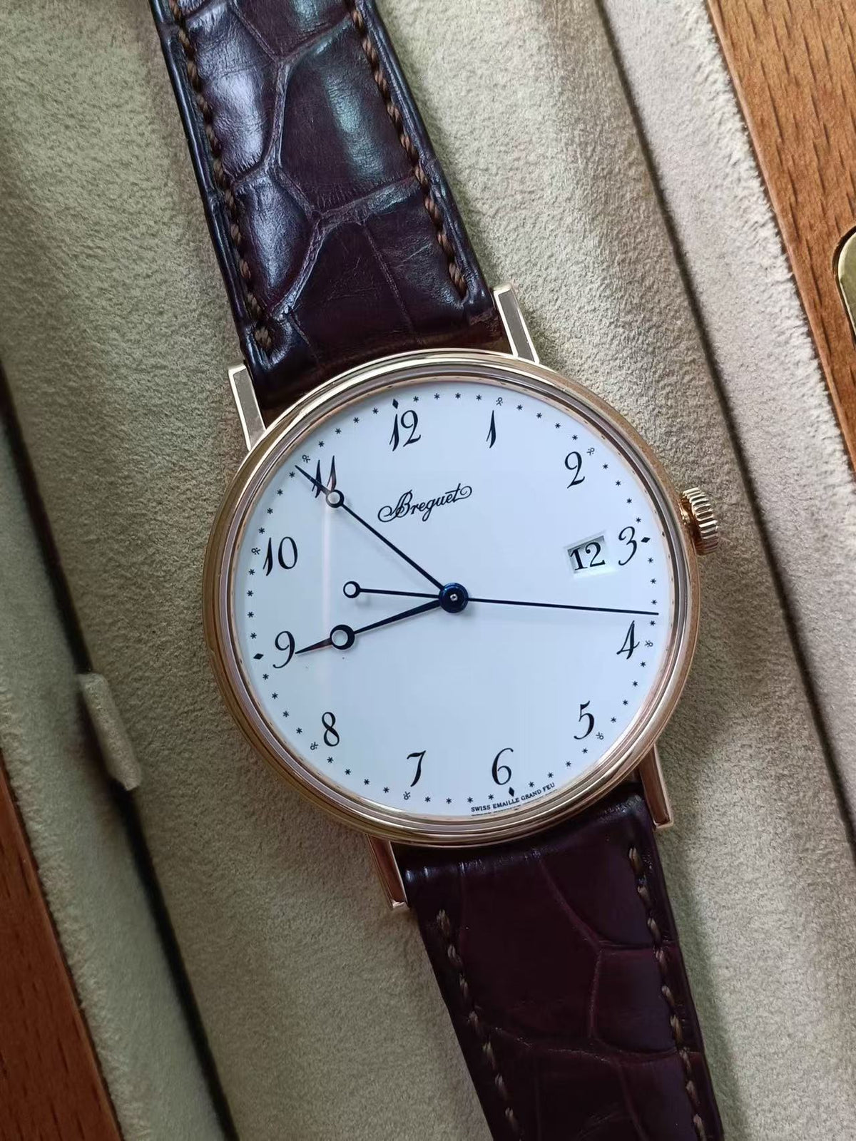 Breguet Classique 5177BR – Pre-Owned