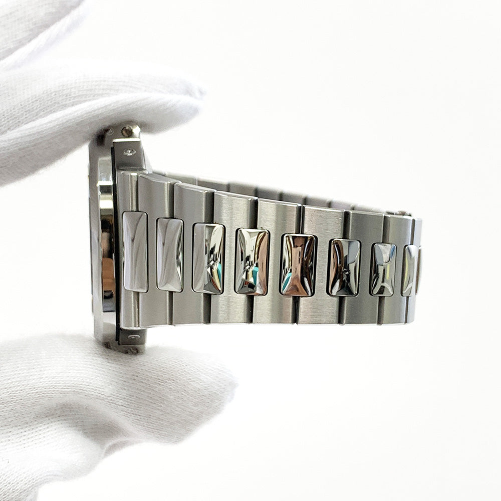 Patek Philippe Nautilus Annual Calendar 40.5mm 5726/1A‐014 – Blue Dial