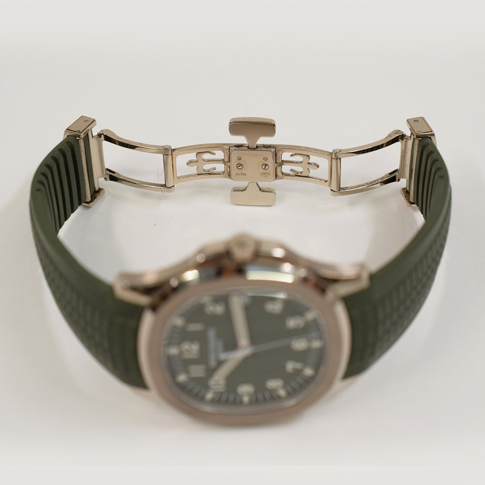 Patek Philippe Aquanaut 42.2mm 5168G-010 – Green Dial