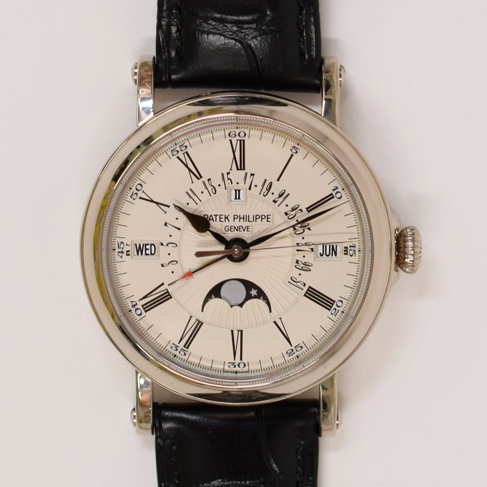 Patek Philippe Perpetual Calendar Retrograde 38mm 5159G-001 – White Roman Dial