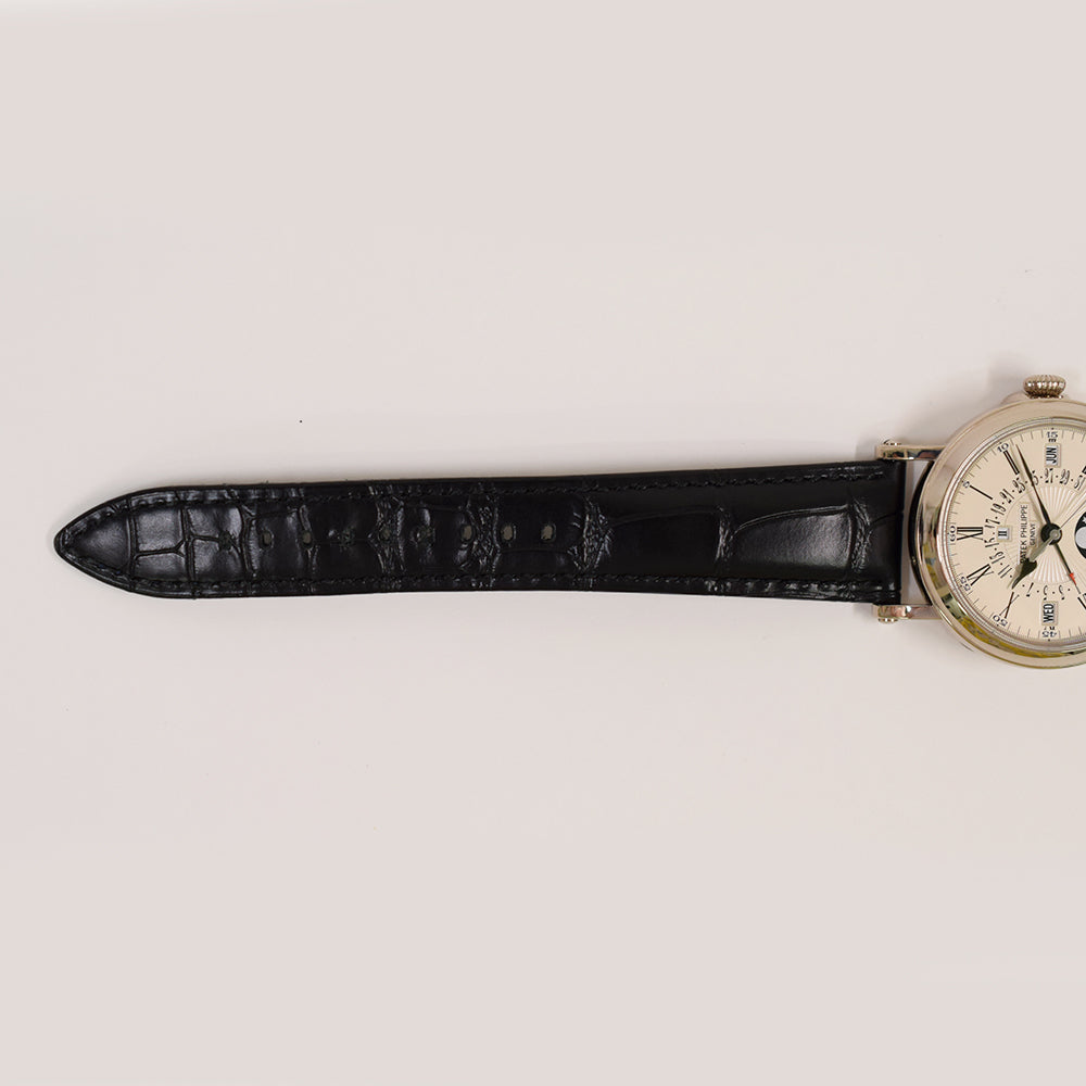 Patek Philippe Perpetual Calendar Retrograde 38mm 5159G-001 – White Roman Dial
