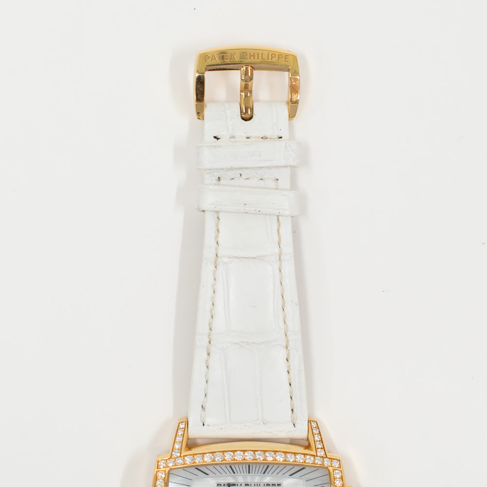 Patek Philippe Gondolo Gemma 37.2mm x 22.4mm 4991R-001 – MOP Dial