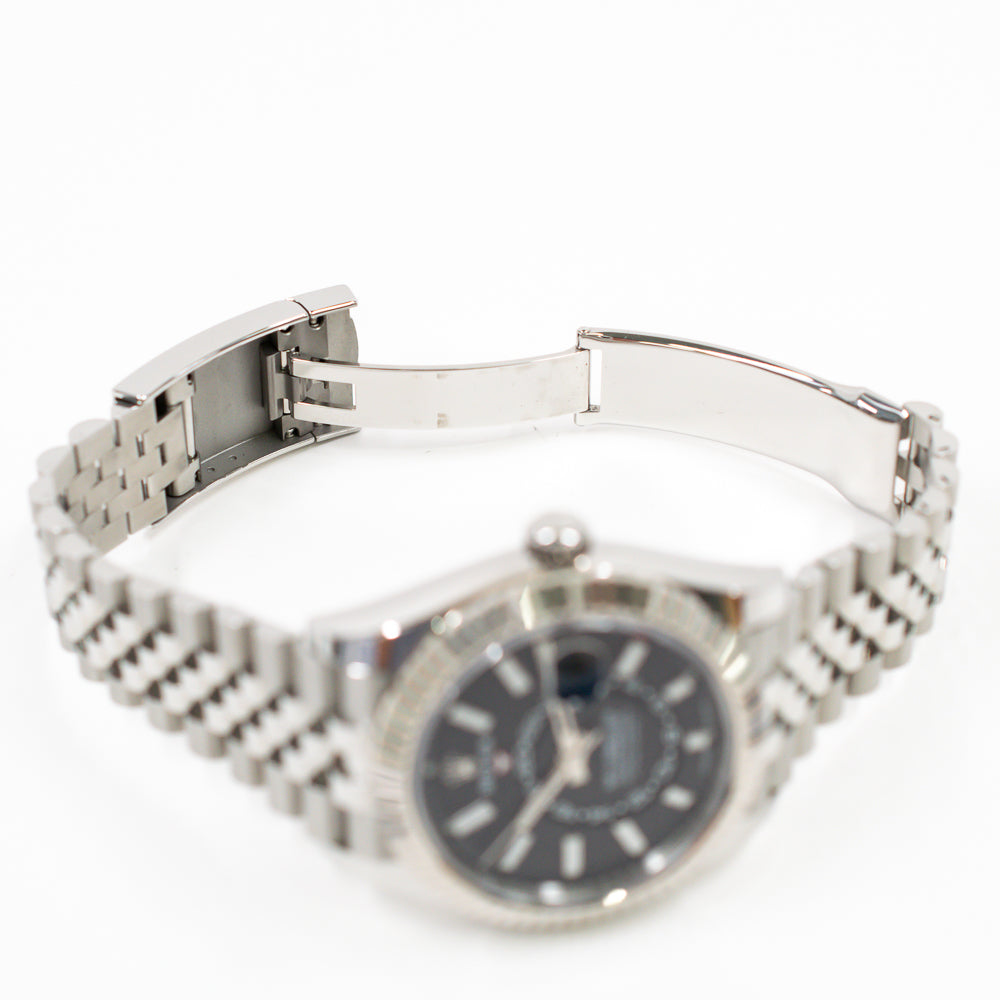 Rolex Sky-Dweller 42mm Steel and White Gold 336934 – Black Dial