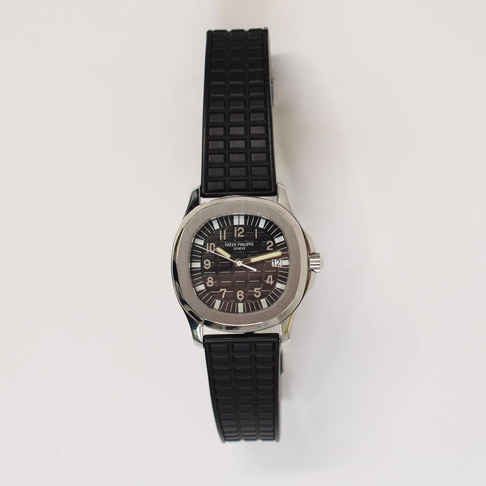 Patek Philippe Aquanaut 34mm 5064A-001 – Black Dial