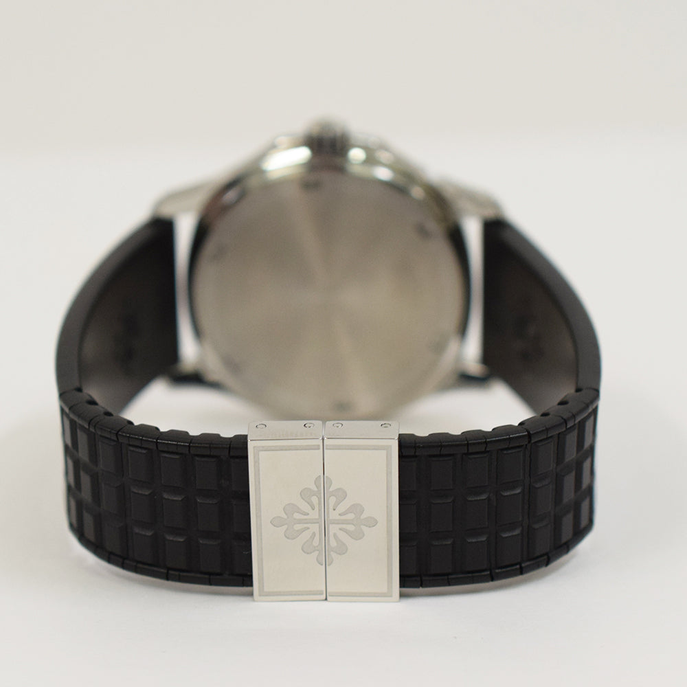 Patek Philippe Aquanaut 34mm 5064A-001 – Black Dial