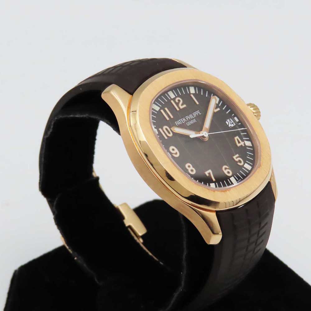 Patek Philippe Aquanaut 42.2mm 5167R-001 – Black Dial