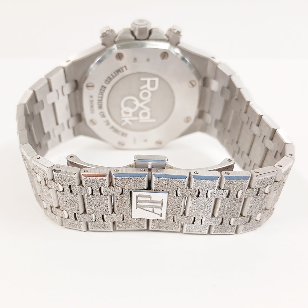 Audemars Piguet Royal Oak Frosted Gold Chronograph 41mm 26331BC.GG.1224BC.02 – Blue Dial