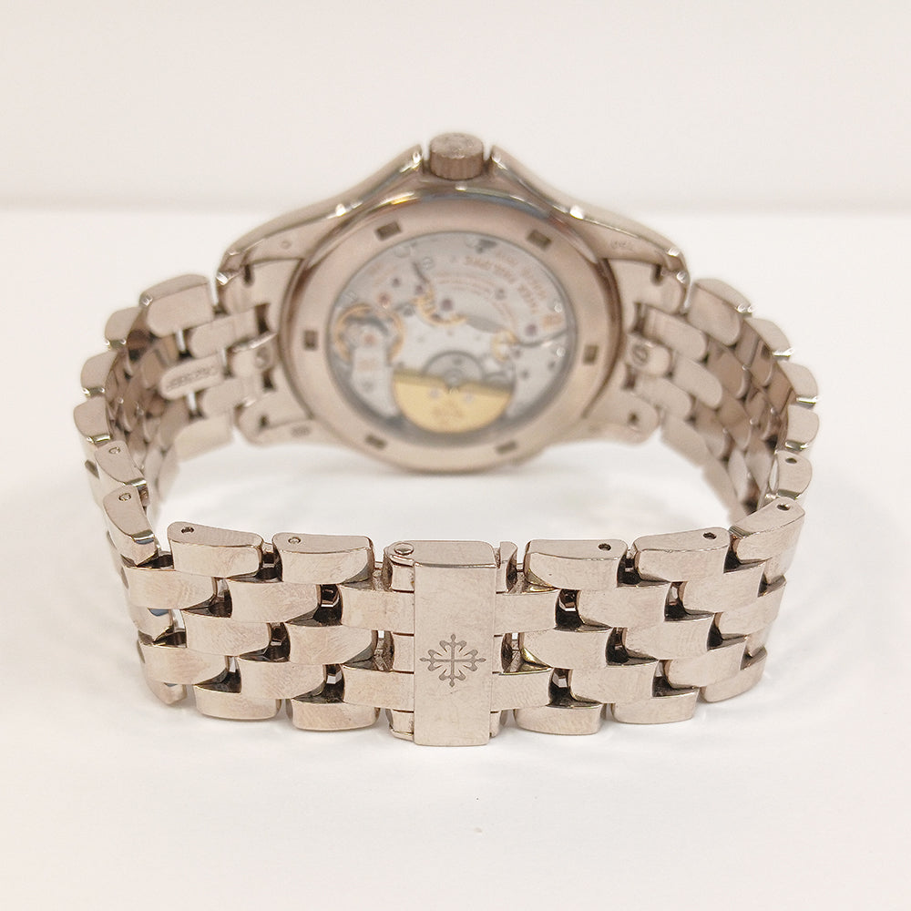 Patek Philippe World Time 39.5mm 5130/1G-011 – Sunburst Black with Gray Indices Dial