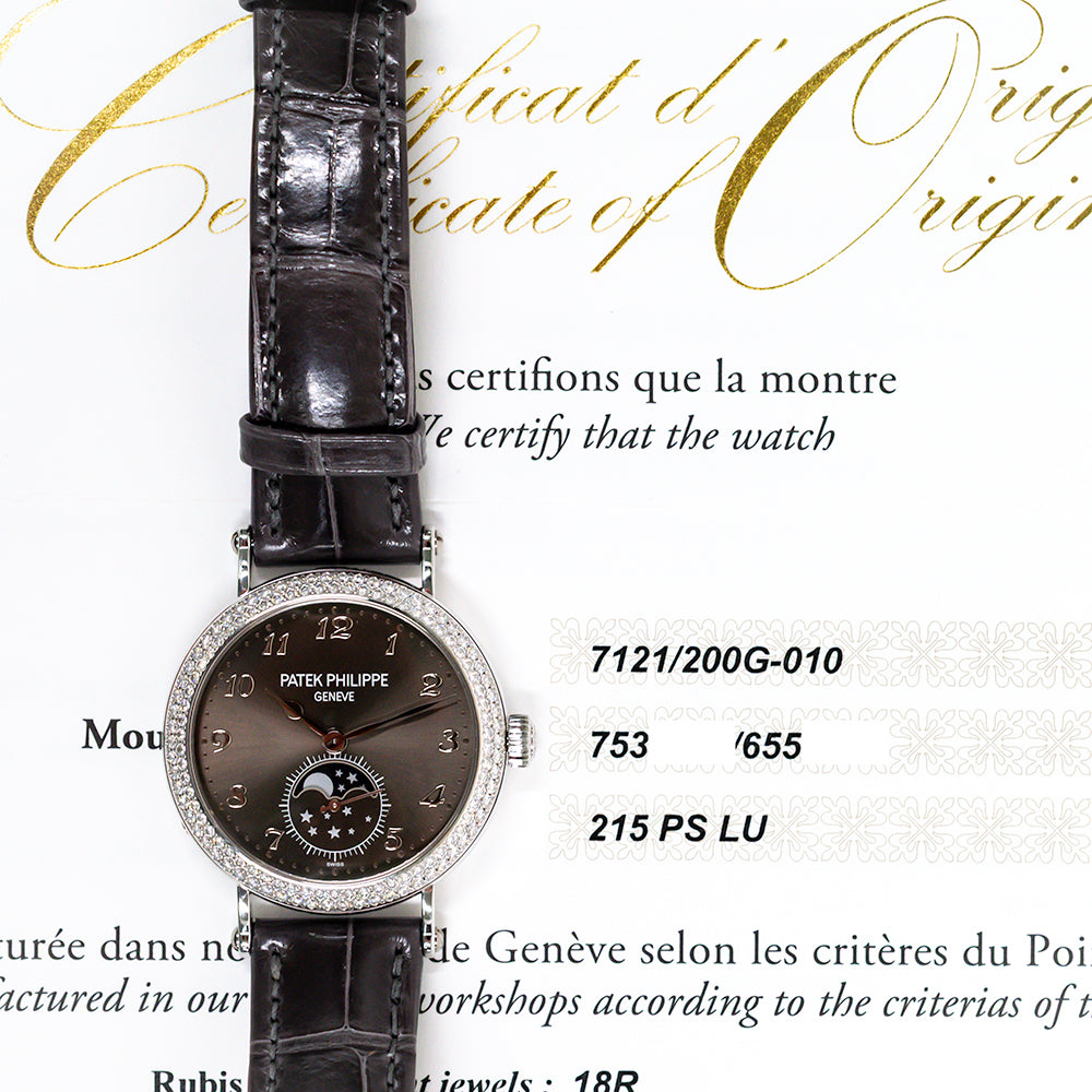 Patek Philippe Complications Moon Phase 33mm White Gold 7121/200G-010 – Grey Arabic Dial