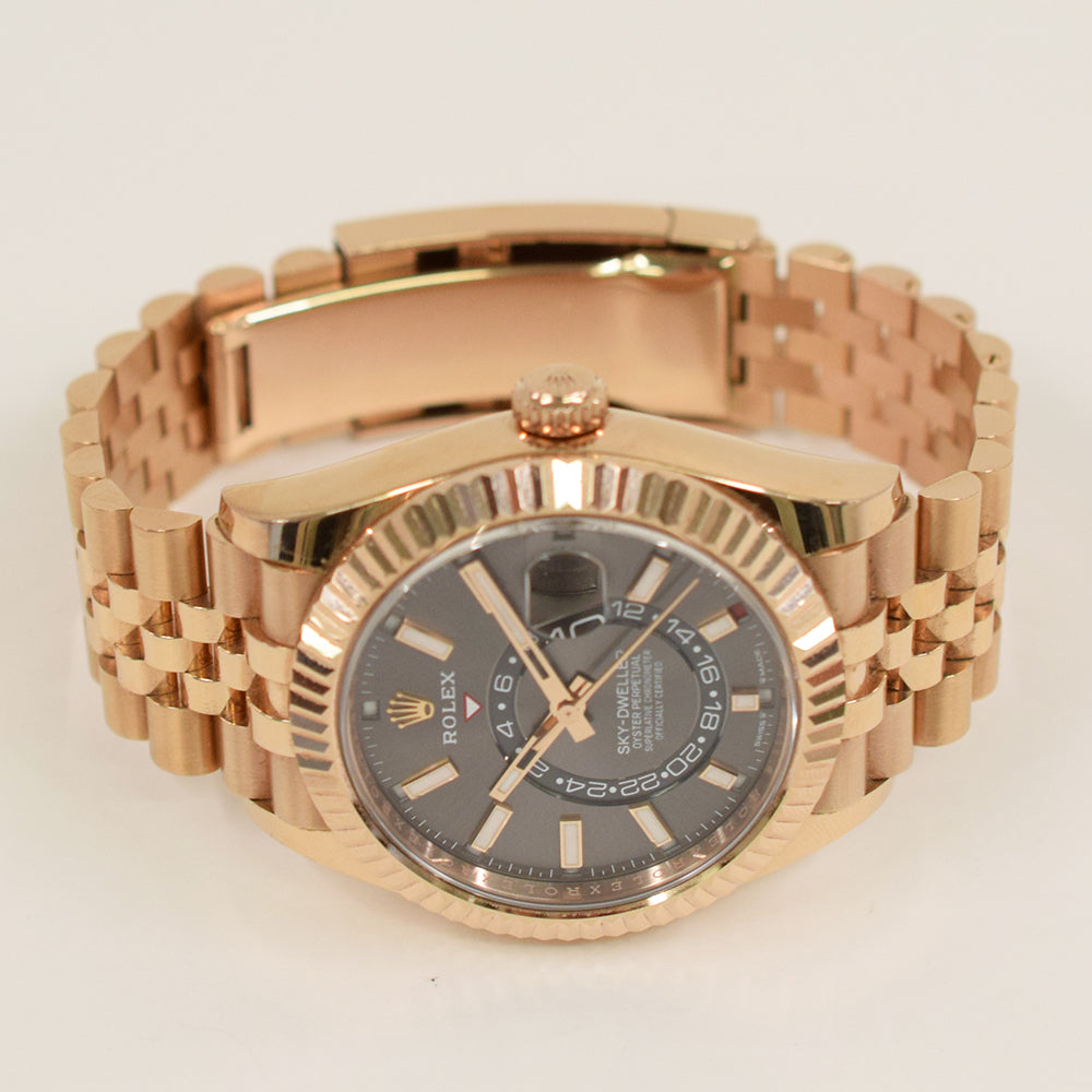 Rolex Sky-Dweller 42mm Everose Gold 336935 – Grey Dial