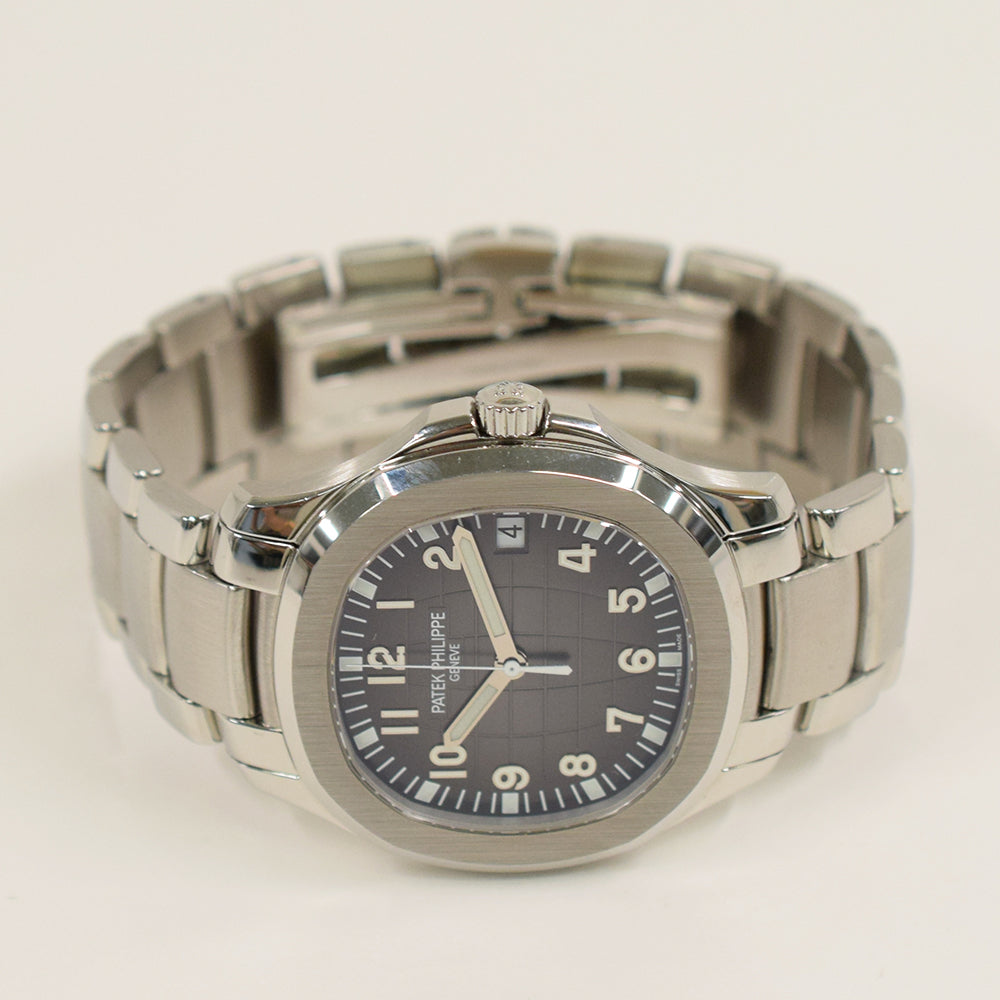 Patek Philippe Aquanaut 40.8mm 5167/1A-001 – Black Dial