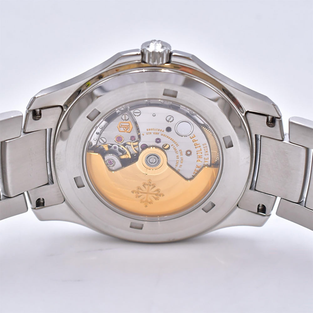 Patek Philippe Aquanaut 40.8mm 5167/1A-001 – Black Dial