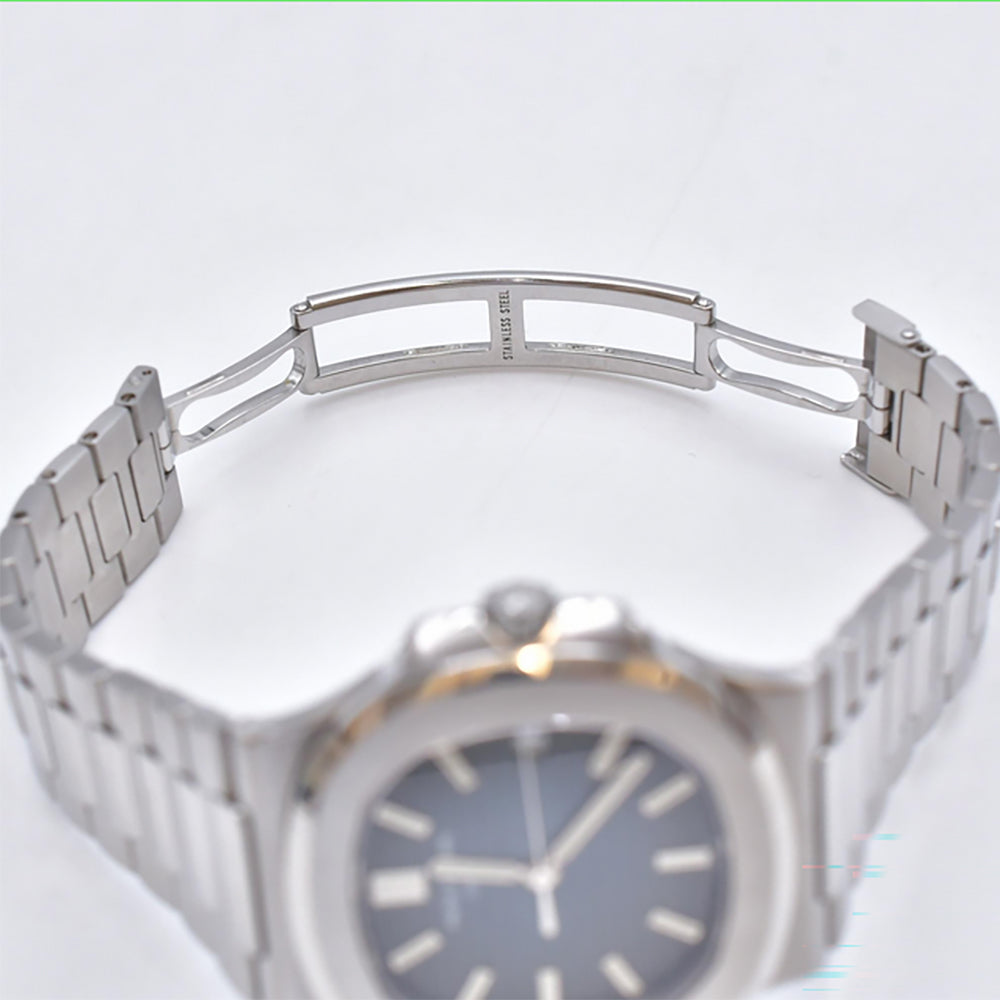 Patek Philippe Nautilus 40mm 5711/1A-001 – Blue Dial