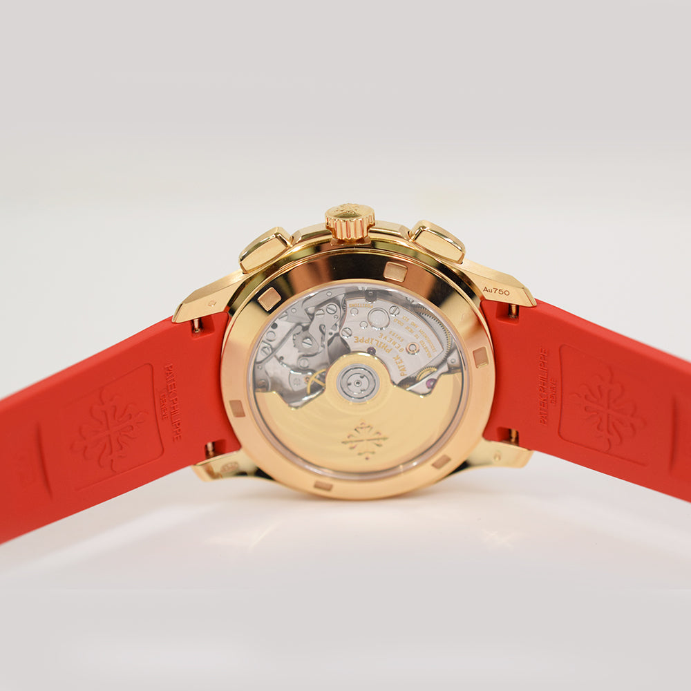 Patek Philippe Aquanaut Luce Rainbow Chronograph 39.9mm 7968/300R-001 – MOP Rainbow Diamond Dial
