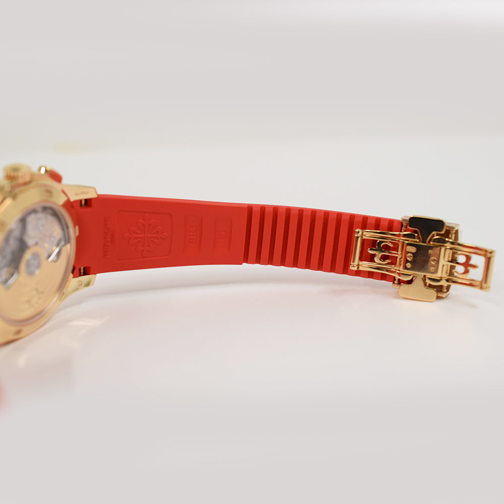 Patek Philippe Aquanaut Luce Rainbow Chronograph 39.9mm 7968/300R-001 – MOP Rainbow Diamond Dial