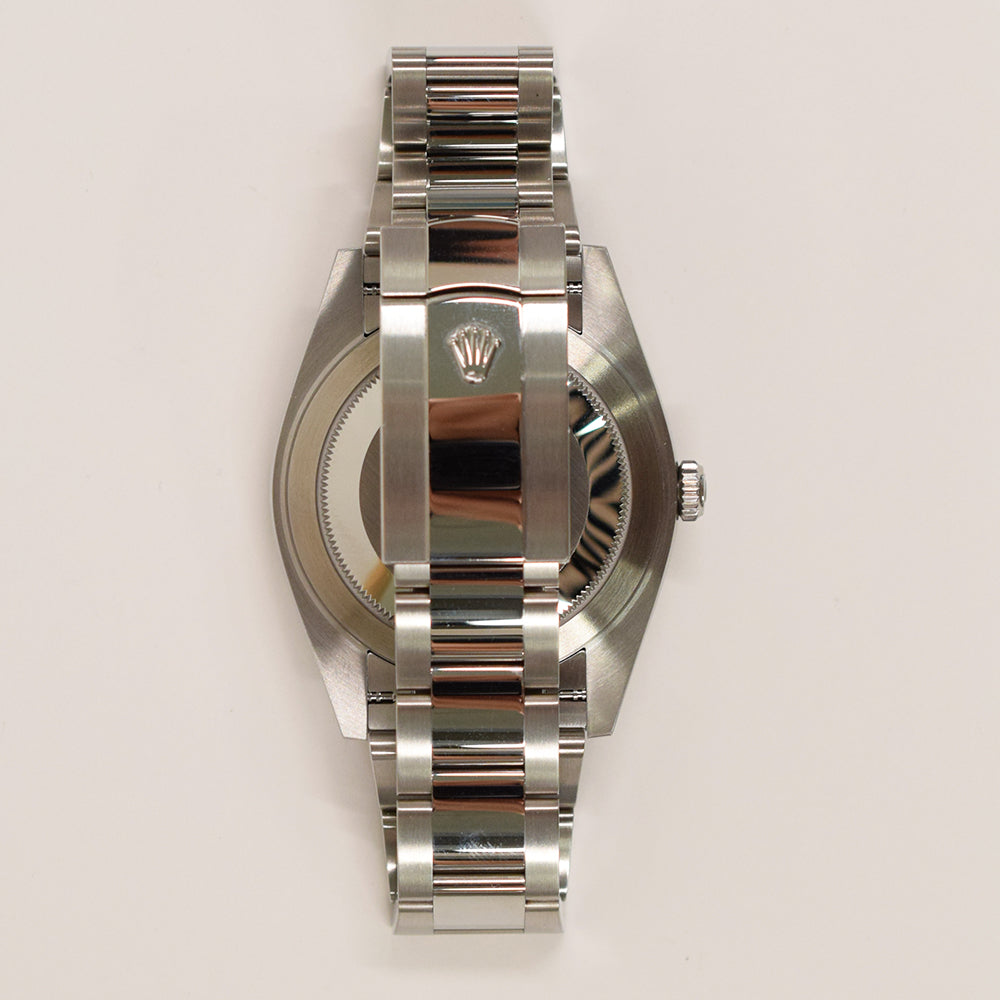 Rolex Datejust 41mm Steel 126300 – Green Dial