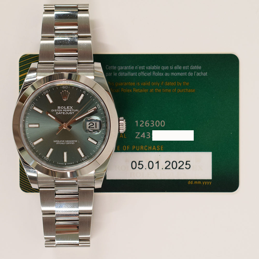 Rolex Datejust 41mm Steel 126300 – Green Dial
