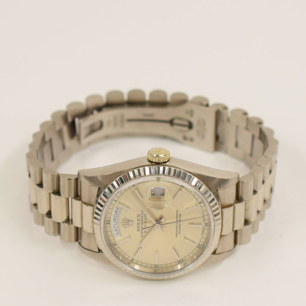 Rolex Day-Date 36mm White Gold 18239 – Silver Dial