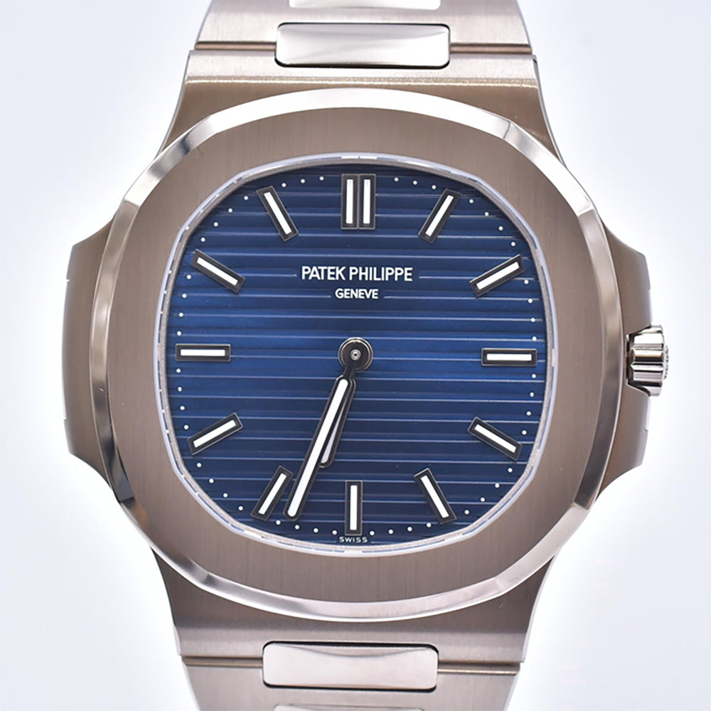 Patek Philippe Nautilus 41mm 5810/1G-001 – Blue Dial