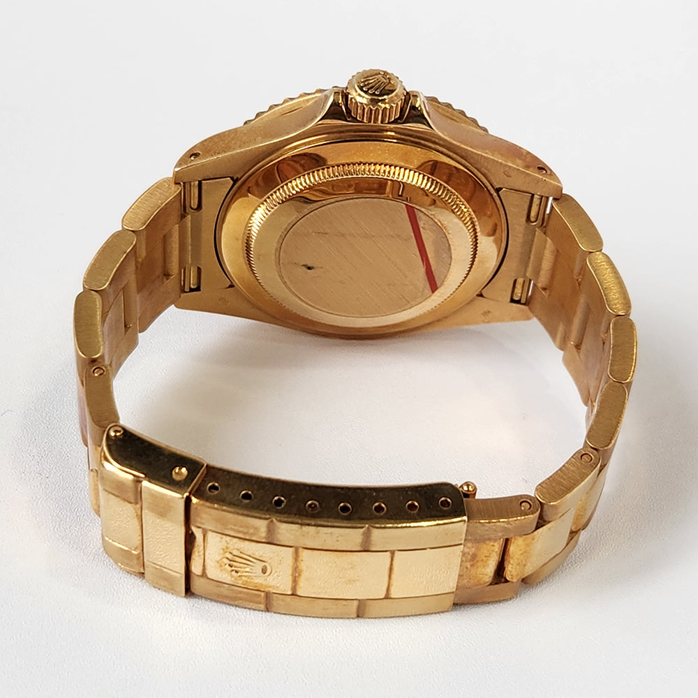 Rolex Submariner Date 40mm Yellow Gold 16618 – Black Dial