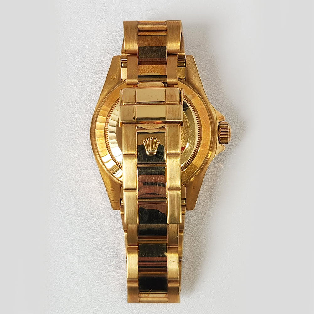 Rolex Submariner Date 40mm Yellow Gold 16618 – Black Dial
