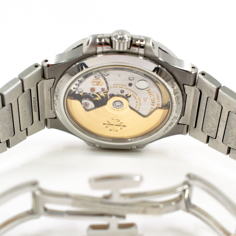 Patek Philippe Nautilus 35.2mm Stainless Steel 7118/1A-001 – Blue Dial