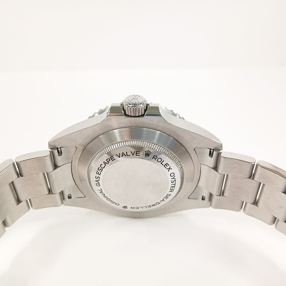 Rolex Sea-Dweller 43mm Steel 126600 – Black Dial