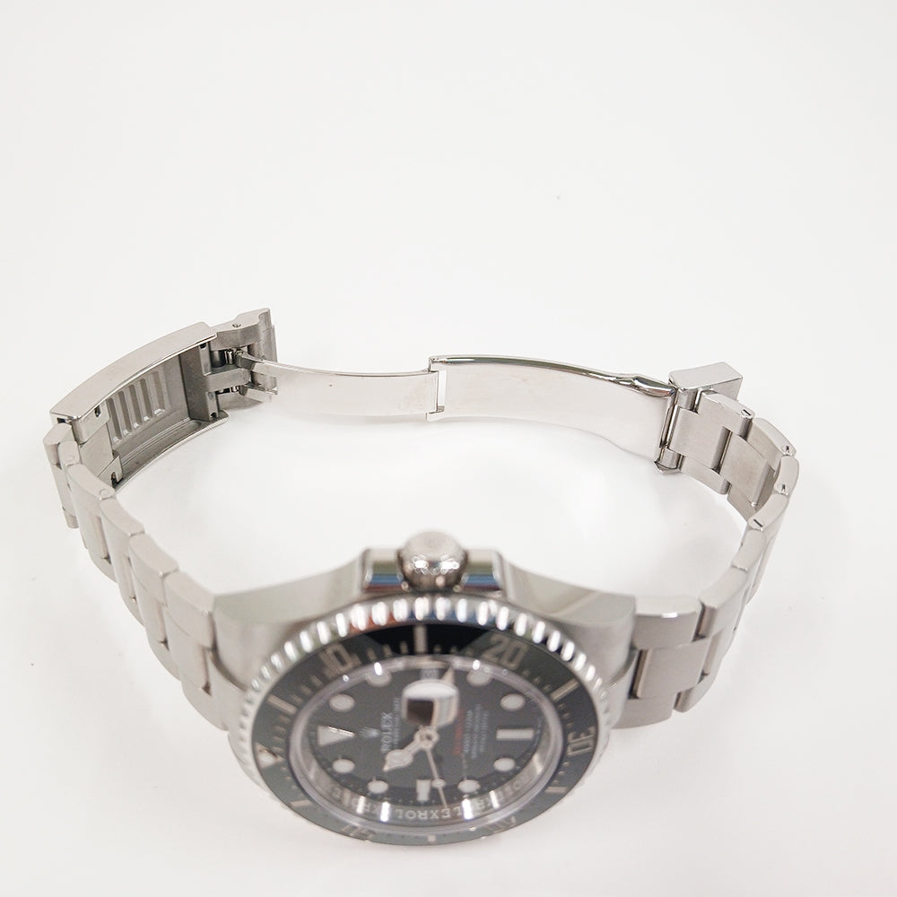 Rolex Sea-Dweller 43mm Steel 126600 – Black Dial