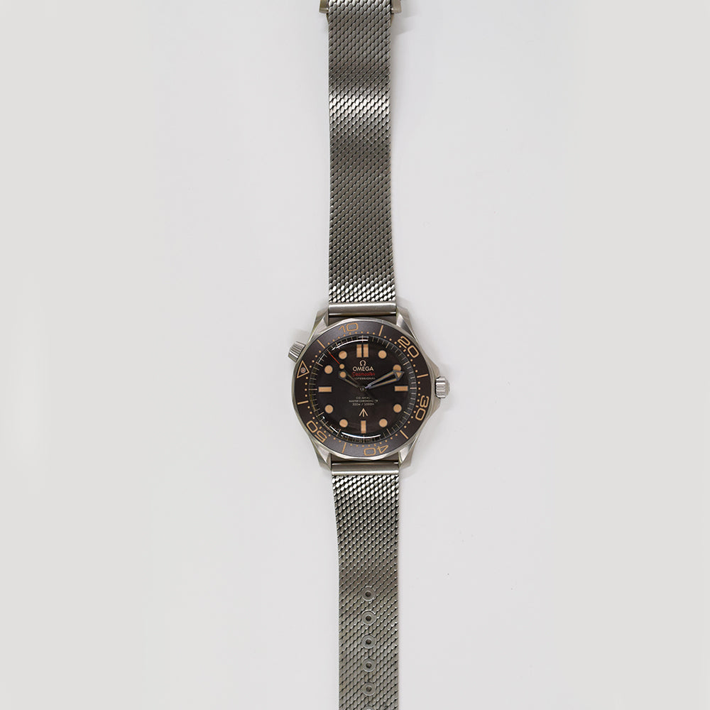 Omega Seamaster Diver 300M 007 Edition 42mm 210.90.42.20.01.001 – Brown Dial