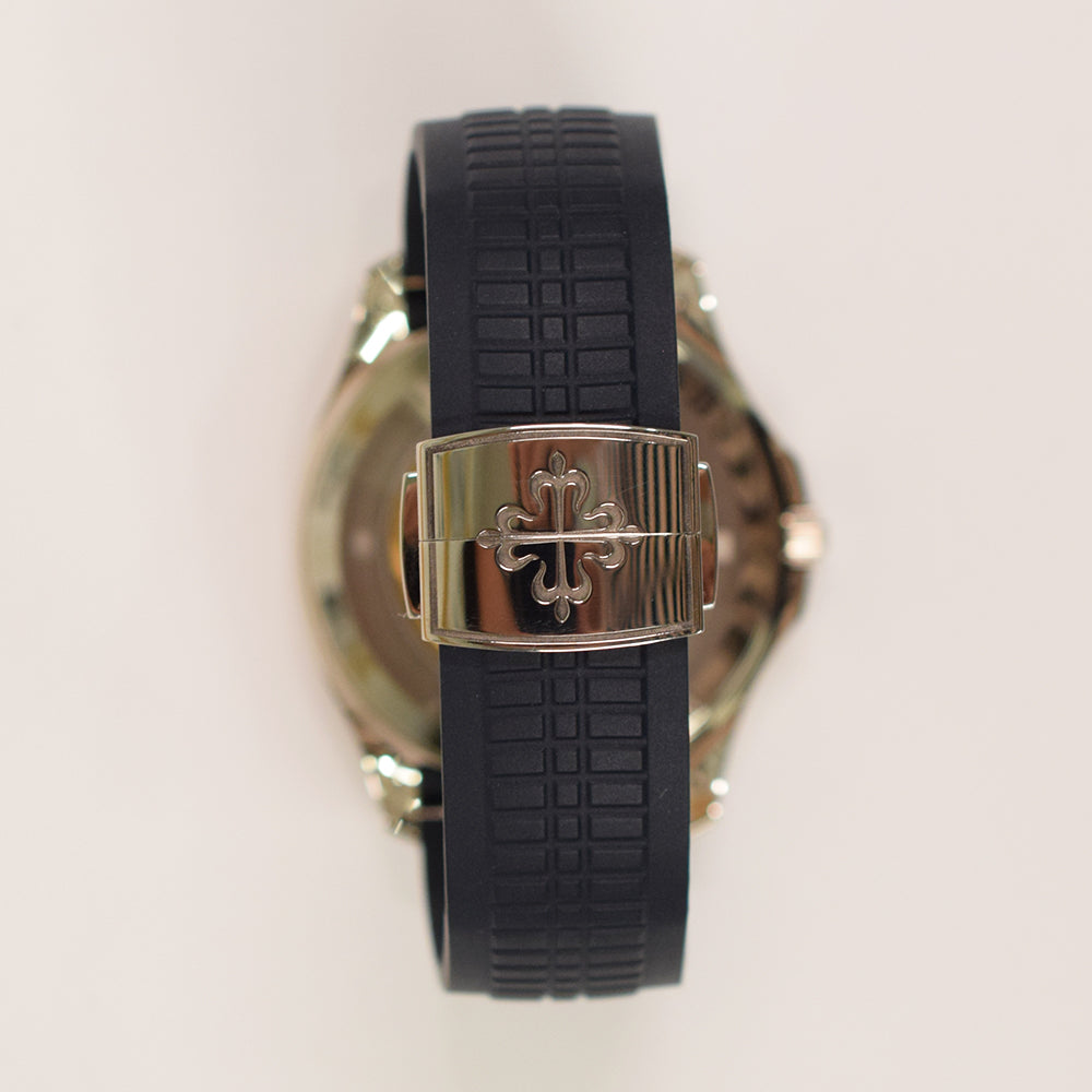 Patek Philippe Aquanaut 42.2mm 5168G-001 – Blue Dial