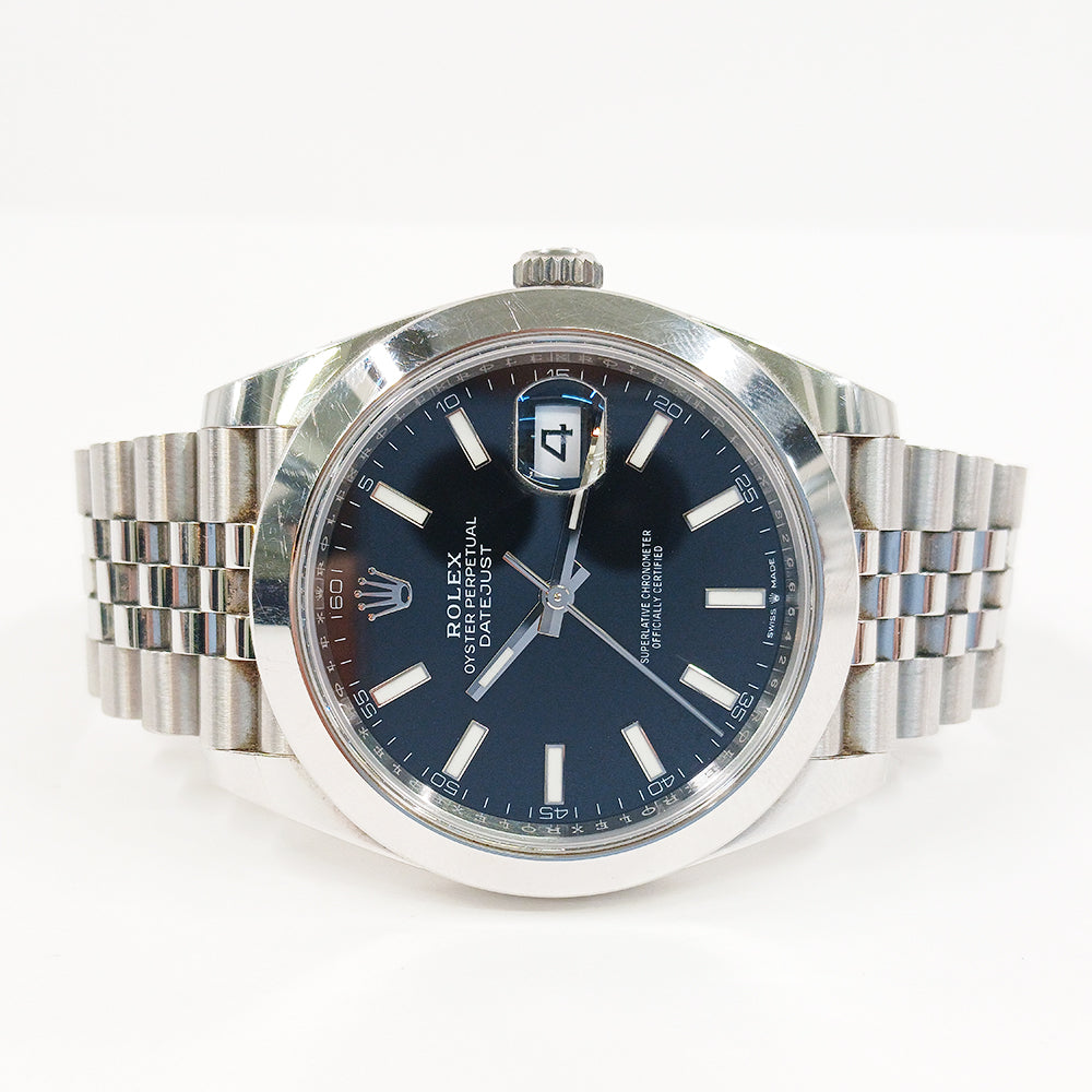 Rolex Datejust 41mm Steel 126300 – Black Dial