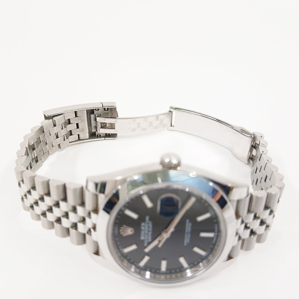 Rolex Datejust 41mm Steel 126300 – Black Dial
