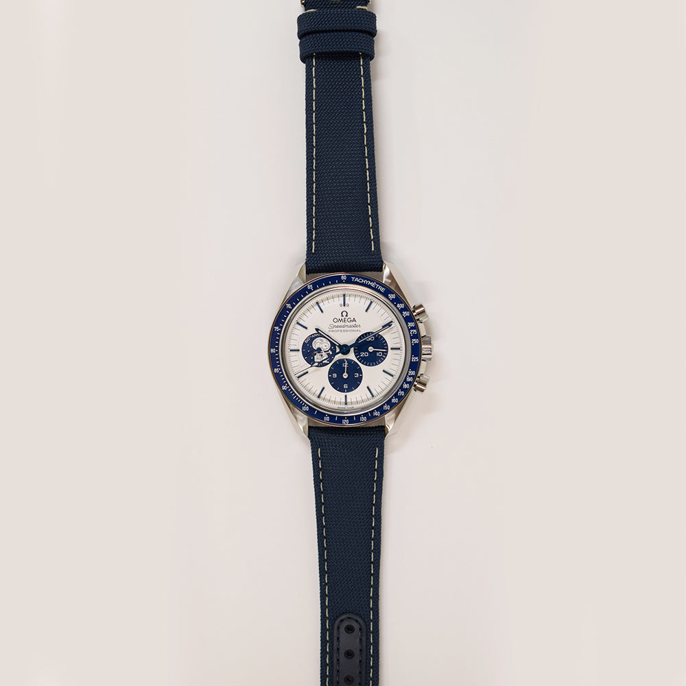 Omega Speedmaster Silver Snoopy Award 50th Anniversary 42mm 310.32.42.50.02.001 – White Dial