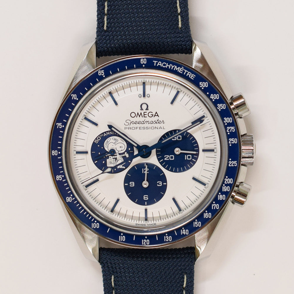 Omega Speedmaster Silver Snoopy Award 50th Anniversary 42mm 310.32.42.50.02.001 – White Dial