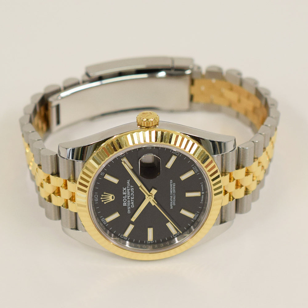 Rolex Datejust 41mm Steel and Yellow Gold 126333 – Black Dial