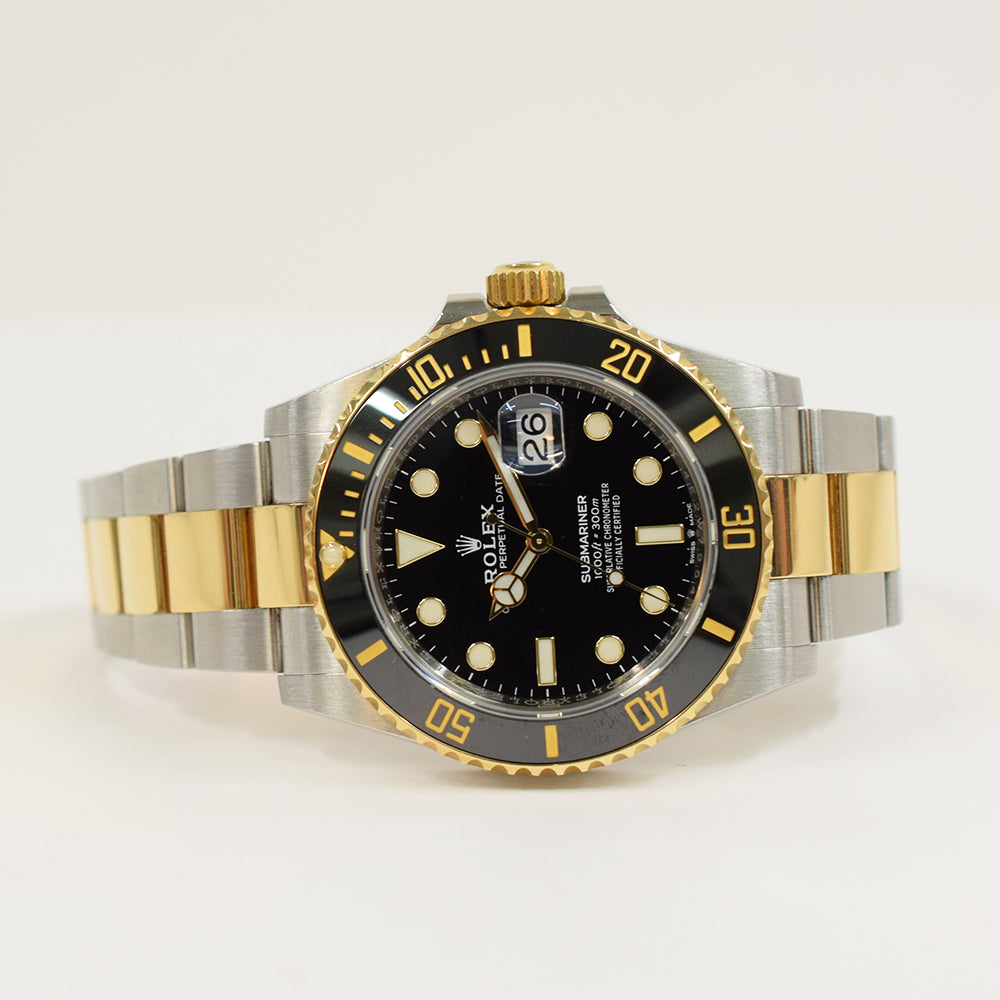 Rolex Submariner Date 41mm Steel and Yellow Gold Black Bezel 126613LN – Black Dial
