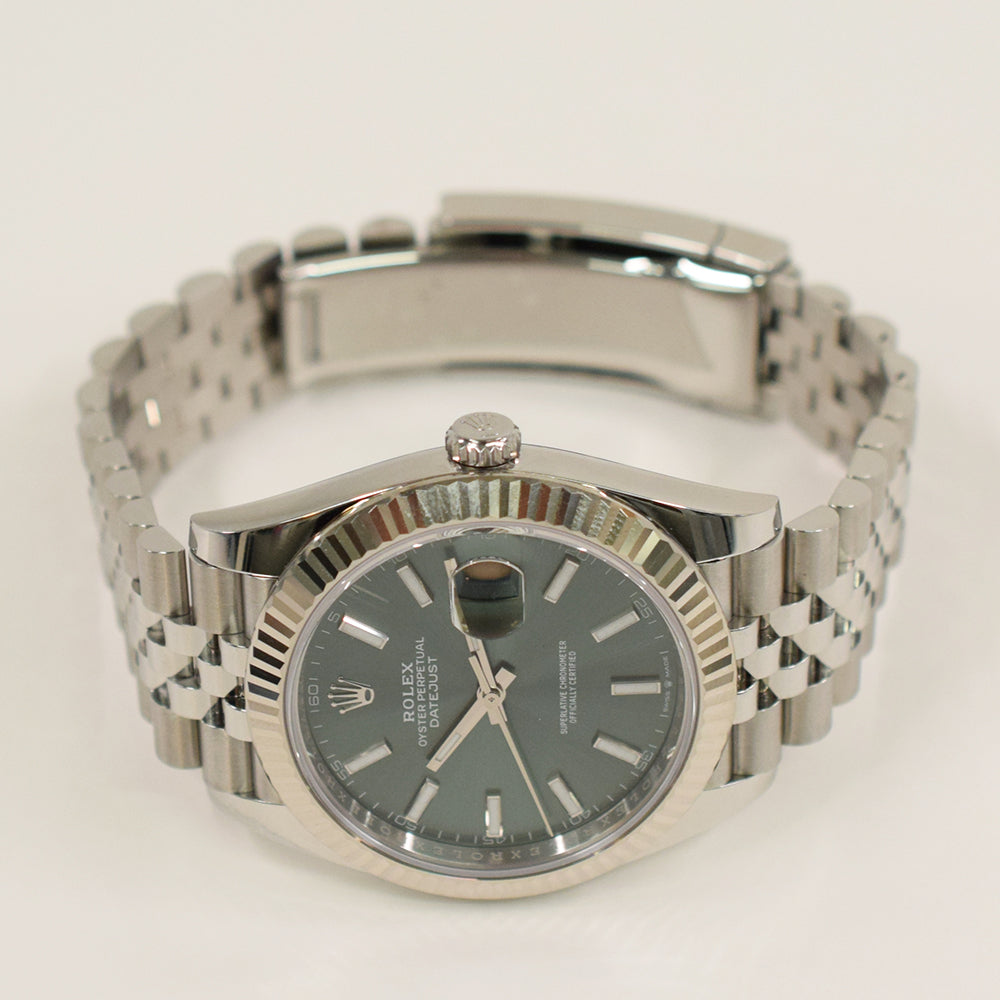 Rolex Datejust 41mm Steel and White Gold Fluted Bezel 126334 – Green Dial