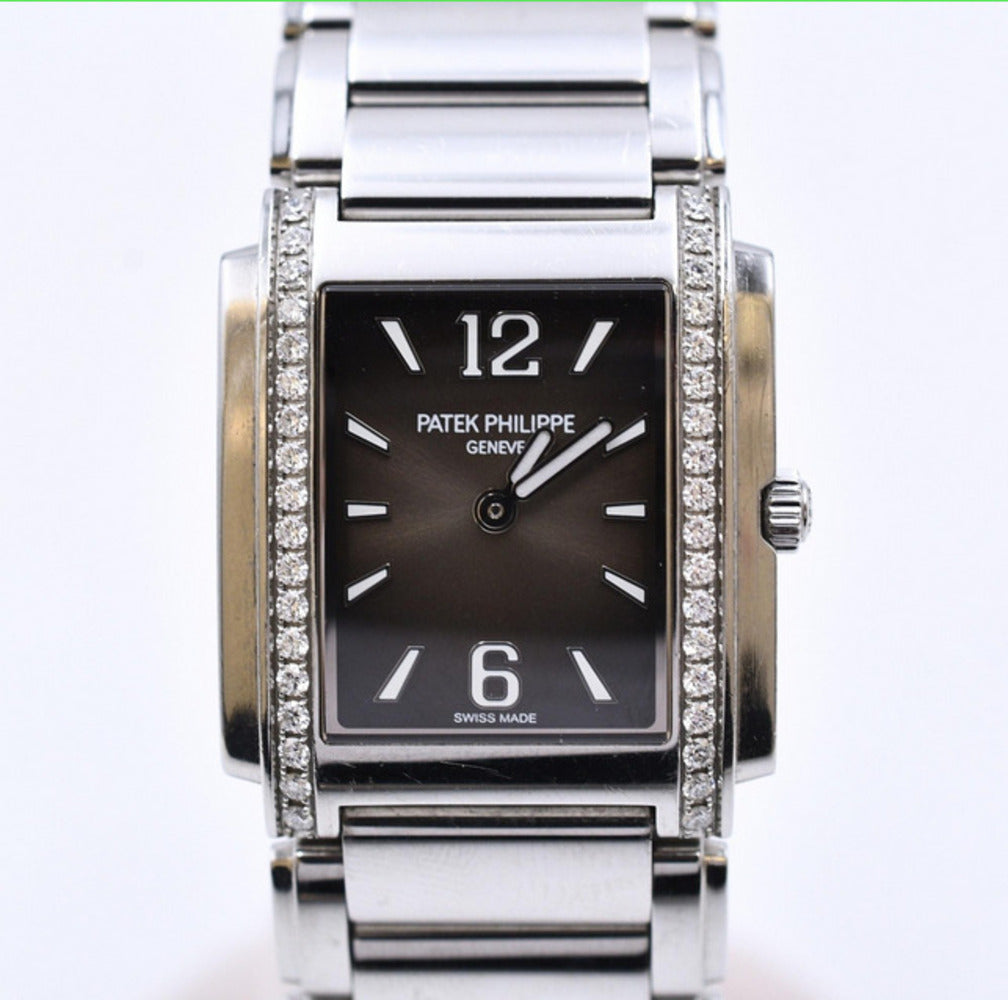 Patek Philippe Twenty~4 30mm x 25.1mm 4910/1200A-010 – Grey Dial