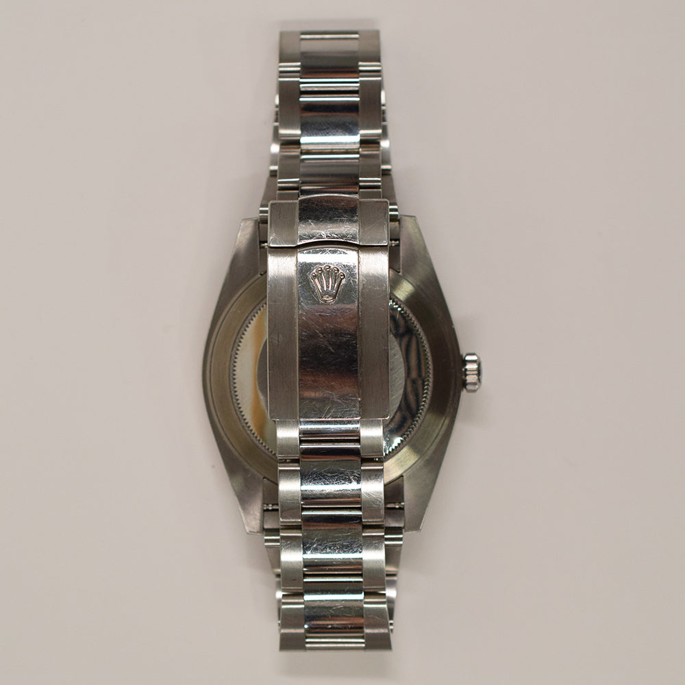 Rolex Datejust 41mm Steel and White Gold Fluted Bezel 126334 – Silver Dial