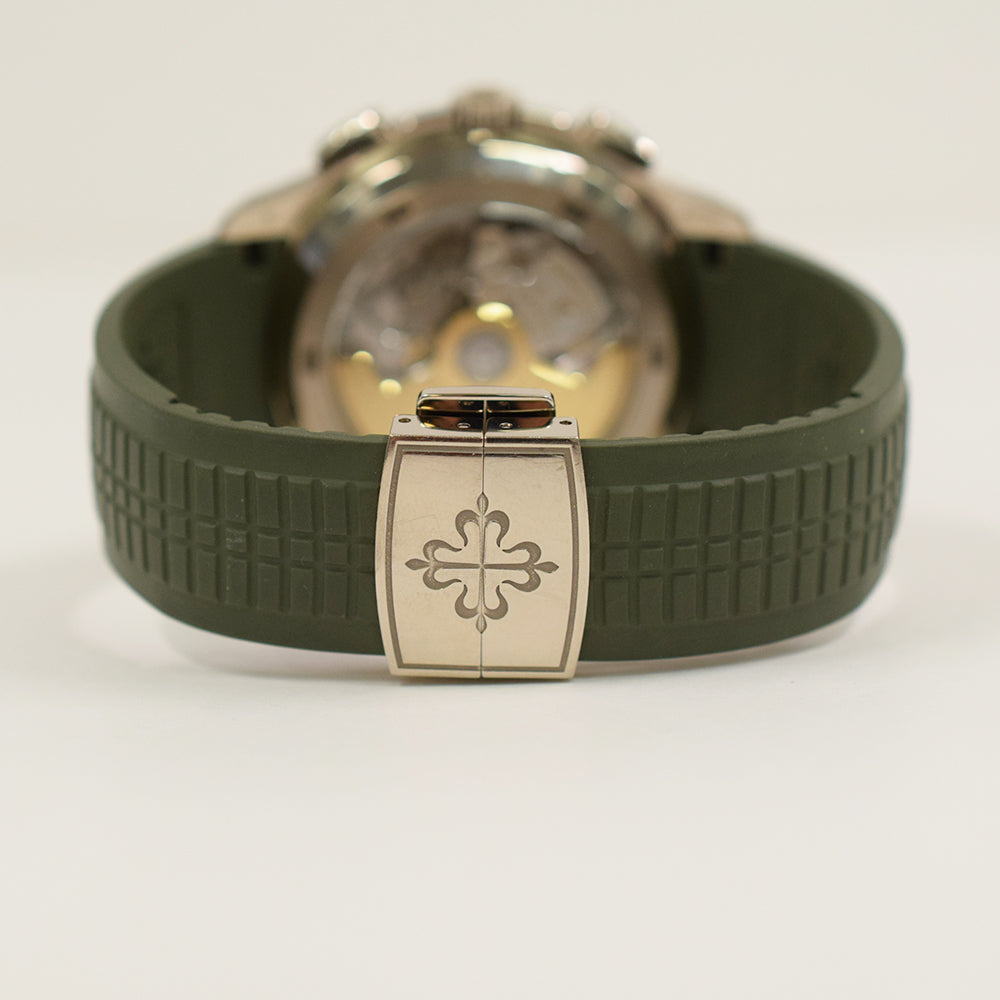 Patek Philippe Aquanaut Chronograph 42.2mm 5968G-010 – Green Dial