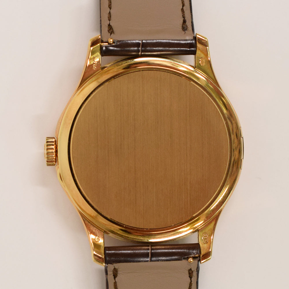 Patek Philippe Calatrava 39mm 5227J-001 – Ivory Dial
