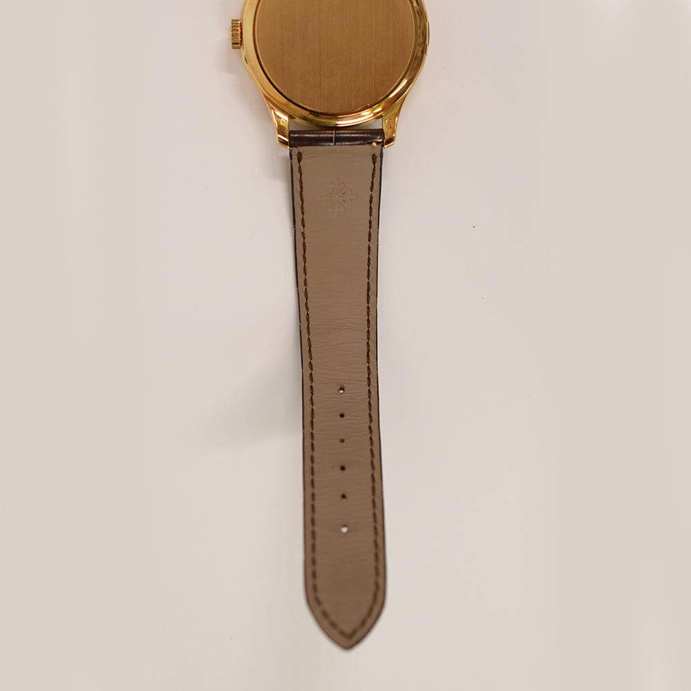 Patek Philippe Calatrava 39mm 5227J-001 – Ivory Dial