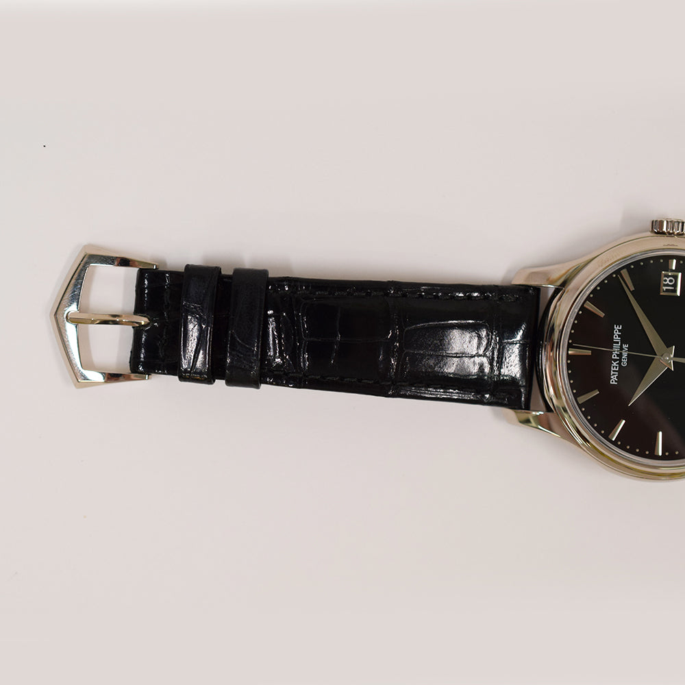 Patek Philippe Calatrava 39mm 5227G-010 – Black Dial