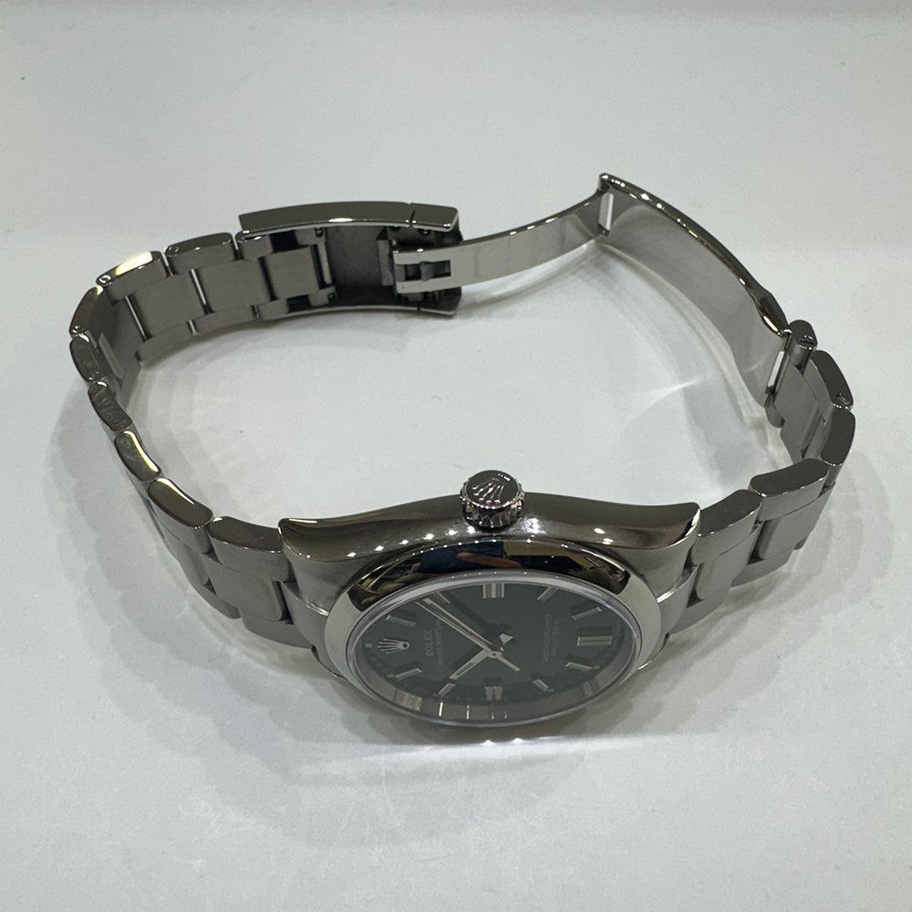 Rolex Oyster Perpetual 36mm Steel 126000 – Green Dial